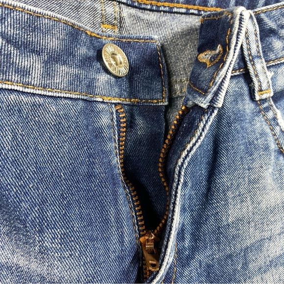 Zara Trafaluc Jeans Womens Size 6 Distressed Ripped Relaxed - Picture 2 of 7